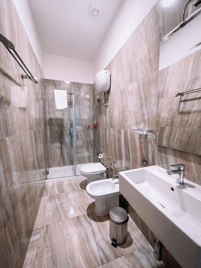 Neapolitantrips Hotel Bagian luar foto