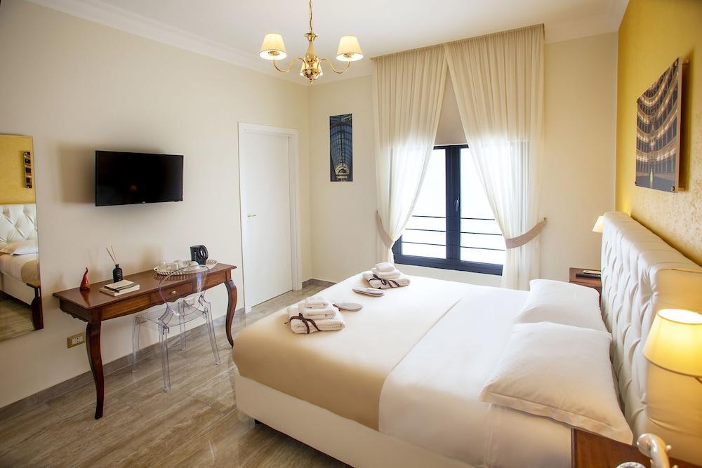 Neapolitantrips Hotel Bagian luar foto