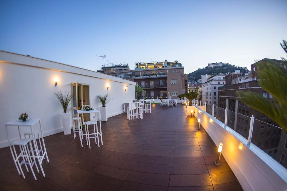 Neapolitantrips Hotel Bagian luar foto